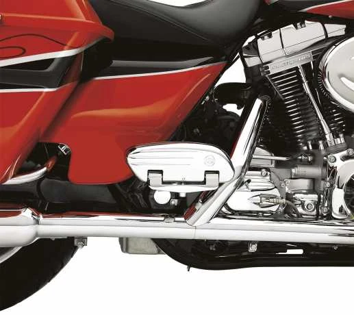 Harley Davidson Swept Wing Sozius Trittbrettwannen Grooved Chrom 4 Harley Davidson Swept Wing Sozius Trittbrettwannen Grooved Chrom – Bild 2