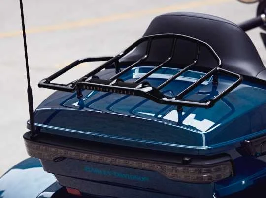 Harley Davidson Air Wing Tour-Pak Gepäckträger Schwarz 5 Harley Davidson Air Wing Tour-Pak Gepäckträger Schwarz – Bild 3