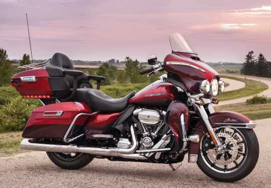 Harley Davidson Bat Wing Windschutzscheibe 10" Leicht Getönt 5 Harley Davidson Bat Wing Windschutzscheibe 10" Leicht Getönt – Bild 3