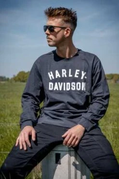 Harley-Davidson Longsleeve Staple Schwarz -Motorradzubehör 99081 22vm 22